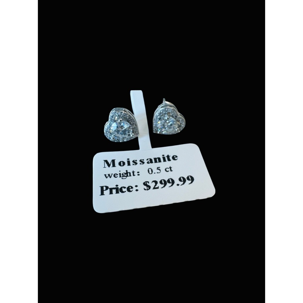 Authentic 925 Sterling Silver 0.5 CT Moissanite Heart Stud Earrings Sparkling